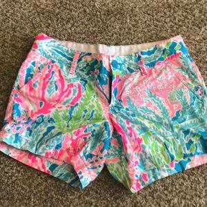 Lilly Pulitzer Let’s Cha Cha Shorts. Size 4